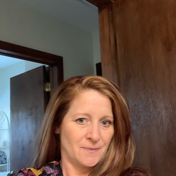 Meet your Posher, Shannon - Picture 1 of 1